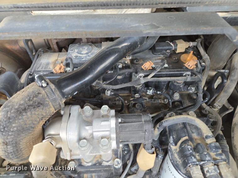 image for item EQ6577 2015 Takeuchi TB280FR mini excavator