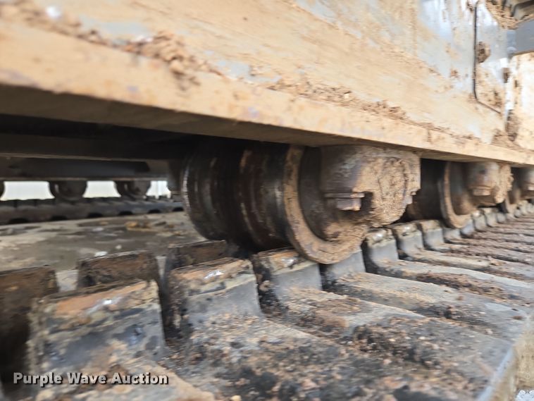 image for item EQ6577 2015 Takeuchi TB280FR mini excavator