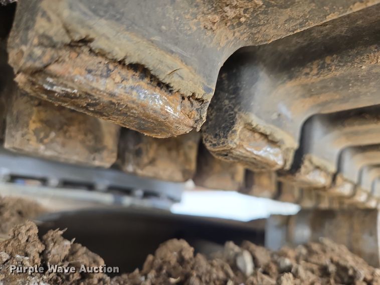 image for item EQ6577 2015 Takeuchi TB280FR mini excavator