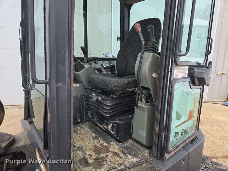 image for item EQ6578 2014 Bobcat E50 mini excavator