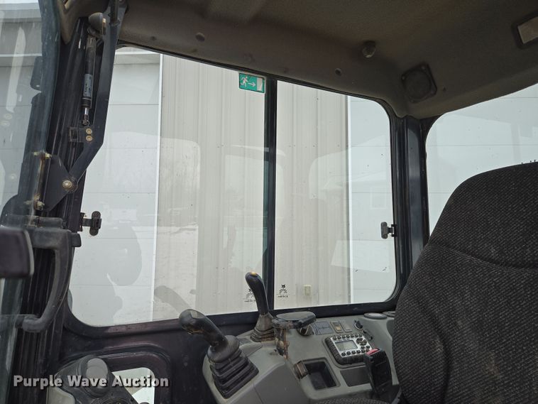 image for item EQ6578 2014 Bobcat E50 mini excavator