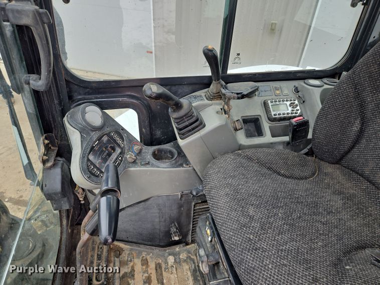 image for item EQ6578 2014 Bobcat E50 mini excavator