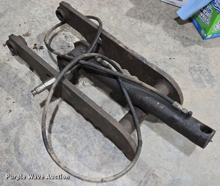 image for item EQ6578 2014 Bobcat E50 mini excavator