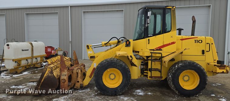 image for item EQ6579 2002 New Holland  LW110 wheel loader