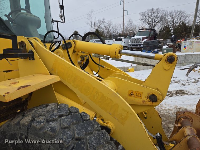 image for item EQ6579 2002 New Holland  LW110 wheel loader
