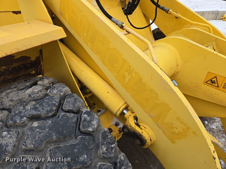image for item EQ6579 2002 New Holland  LW110 wheel loader