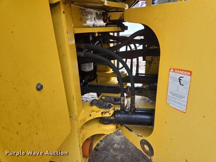 image for item EQ6579 2002 New Holland  LW110 wheel loader