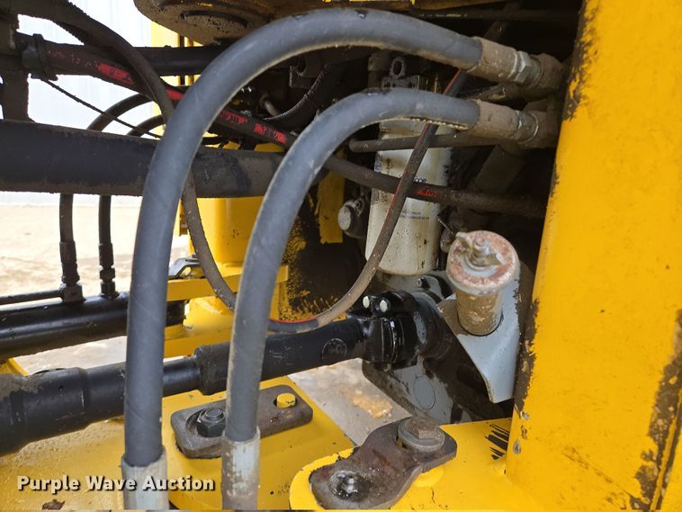 image for item EQ6579 2002 New Holland  LW110 wheel loader