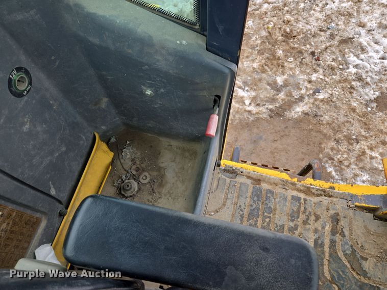 image for item EQ6579 2002 New Holland  LW110 wheel loader