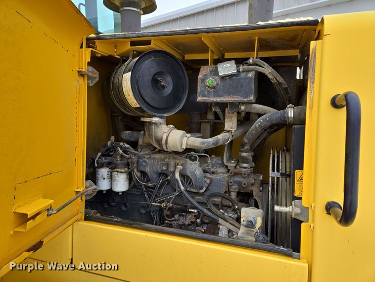 image for item EQ6579 2002 New Holland  LW110 wheel loader