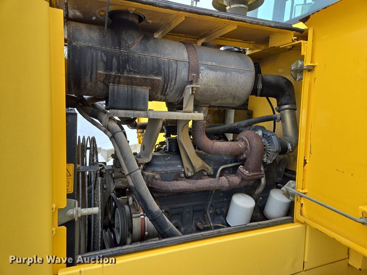 image for item EQ6579 2002 New Holland  LW110 wheel loader