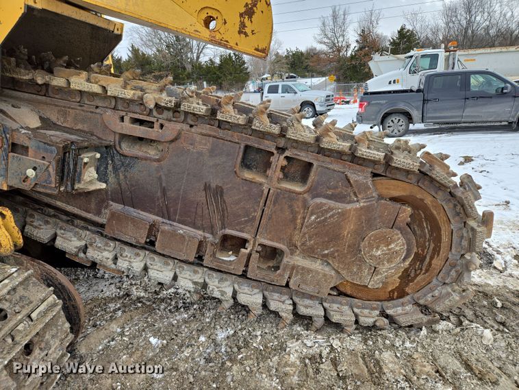 image for item EQ6580 1997 Vermeer  T955 trencher