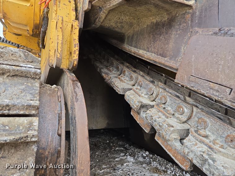 image for item EQ6580 1997 Vermeer  T955 trencher