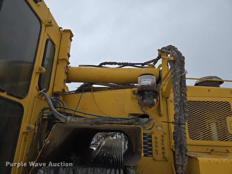 image for item EQ6580 1997 Vermeer  T955 trencher