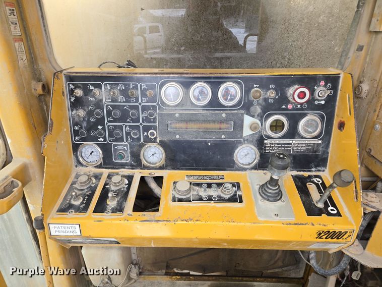 image for item EQ6580 1997 Vermeer  T955 trencher