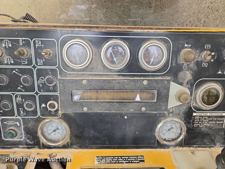 image for item EQ6580 1997 Vermeer  T955 trencher