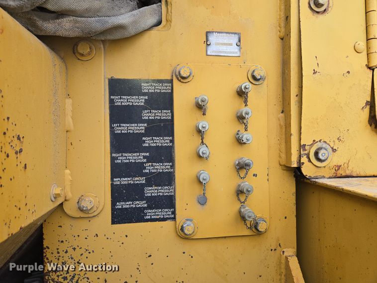 image for item EQ6580 1997 Vermeer  T955 trencher