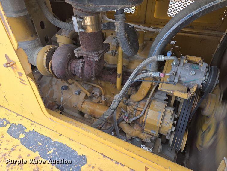 image for item EQ6580 1997 Vermeer  T955 trencher