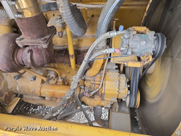 image for item EQ6580 1997 Vermeer  T955 trencher