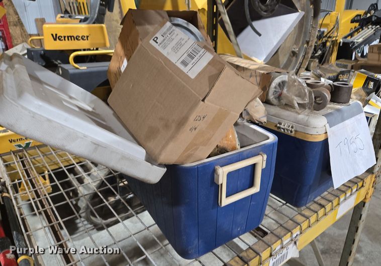 image for item EQ6580 1997 Vermeer  T955 trencher