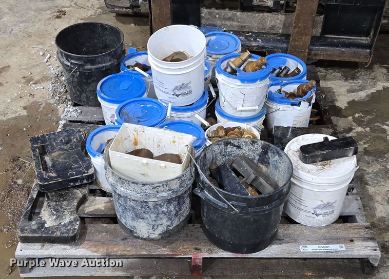 image for item EQ6581 Trencher bits  