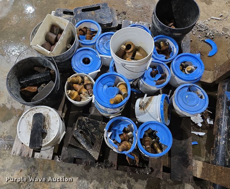 image for item EQ6581 Trencher bits  