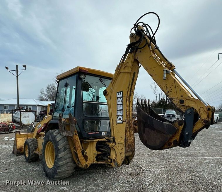 image for item EQ6588 1998 John Deere 310E backhoe