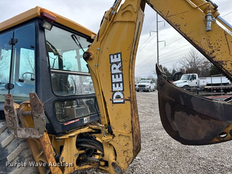 image for item EQ6588 1998 John Deere 310E backhoe