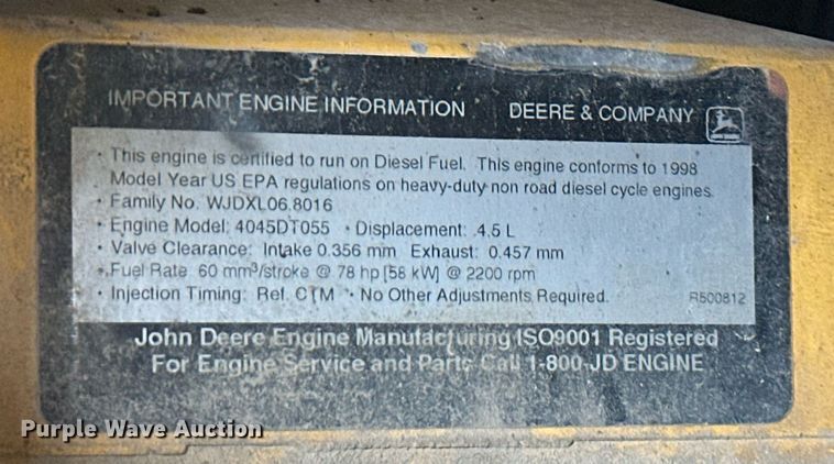 image for item EQ6588 1998 John Deere 310E backhoe