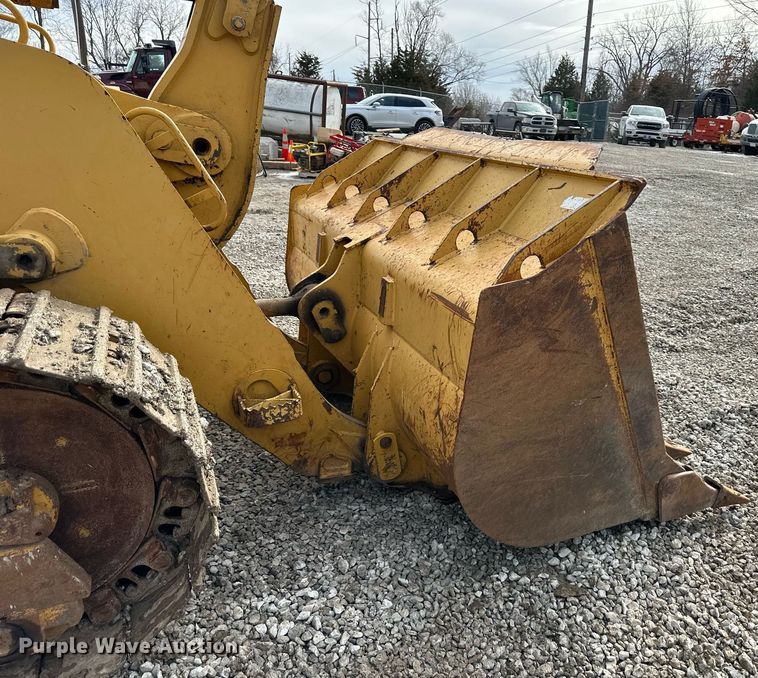 image for item EQ6589 2003 Caterpillar 963C track loader