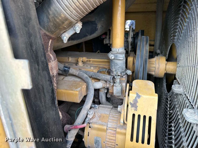 image for item EQ6589 2003 Caterpillar 963C track loader