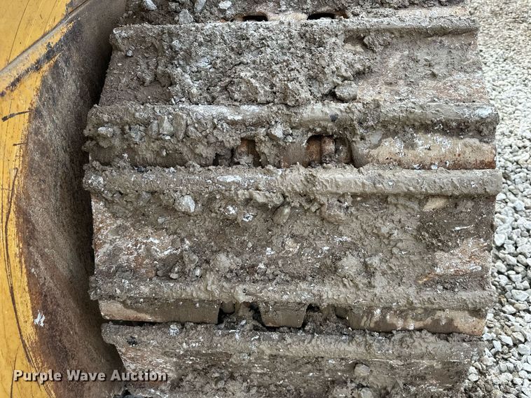 image for item EQ6589 2003 Caterpillar 963C track loader