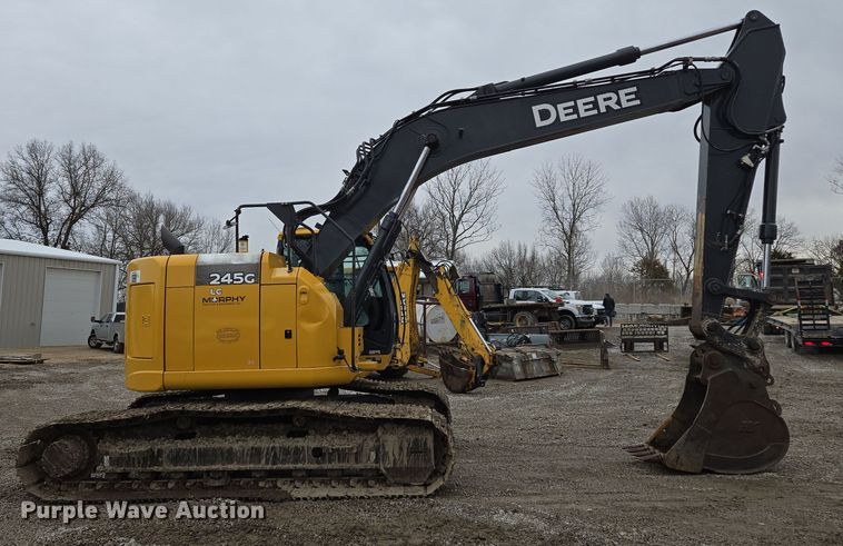 image for item EQ6591 2015 John Deere  245G LC  excavator