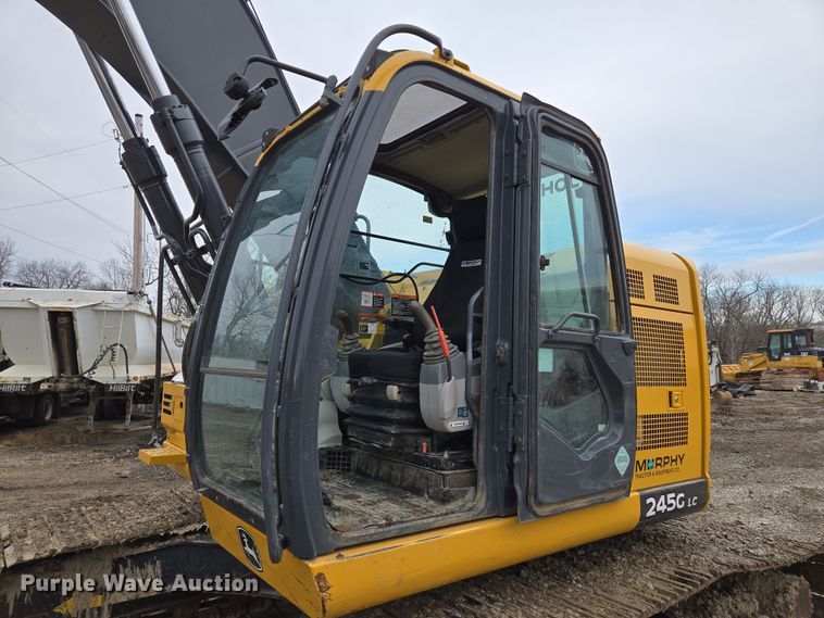 image for item EQ6591 2015 John Deere  245G LC  excavator