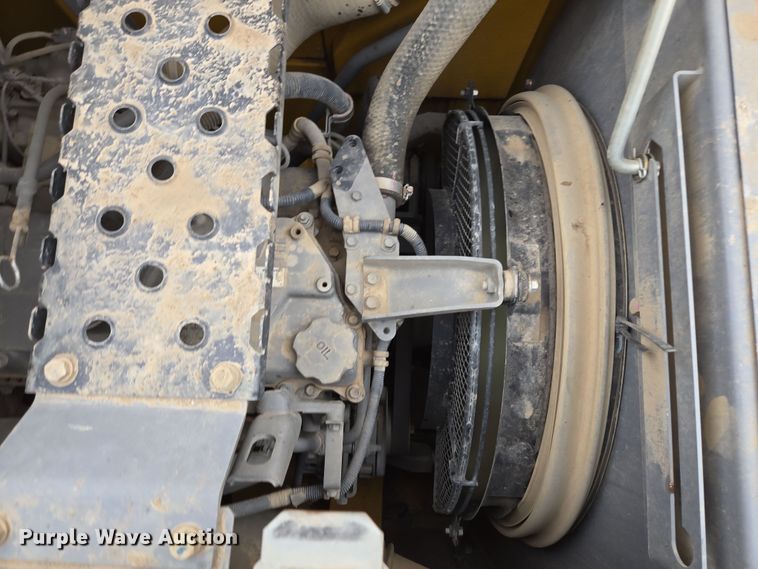 image for item EQ6591 2015 John Deere  245G LC  excavator