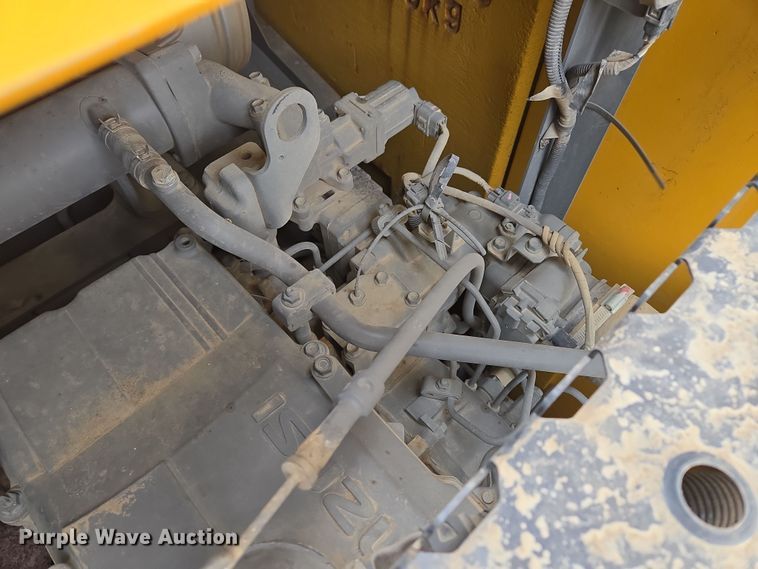 image for item EQ6591 2015 John Deere  245G LC  excavator