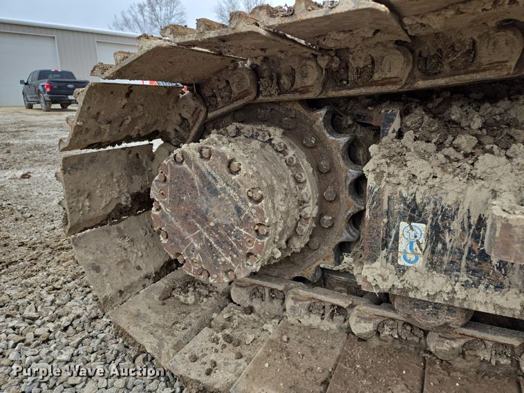 image for item EQ6591 2015 John Deere  245G LC  excavator