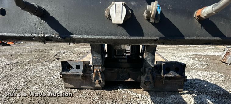 image for item EQ6593 2013 Kaufman lowboy equipment trailer