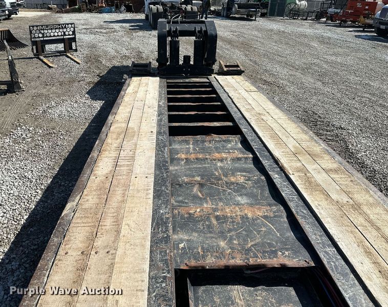 image for item EQ6593 2013 Kaufman lowboy equipment trailer