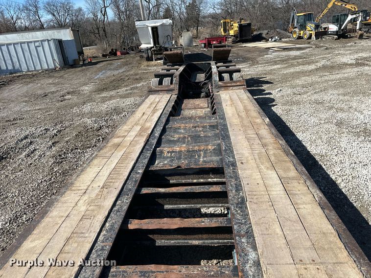 image for item EQ6593 2013 Kaufman lowboy equipment trailer