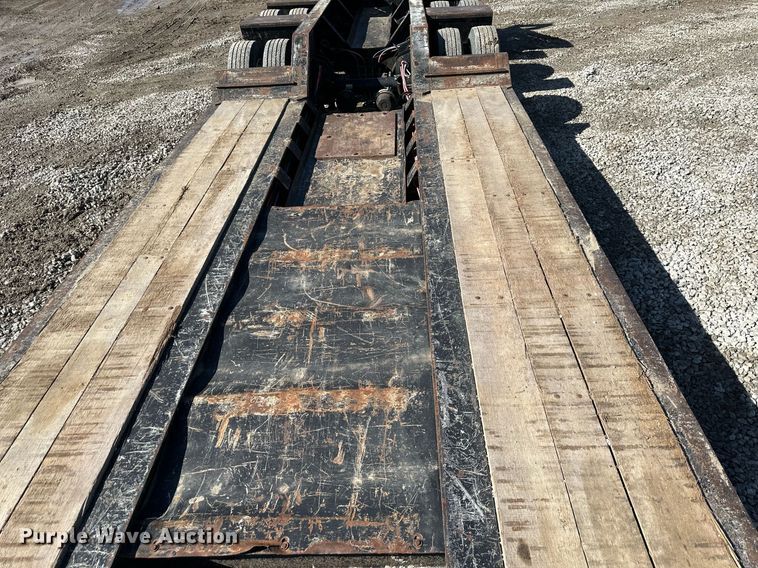 image for item EQ6593 2013 Kaufman lowboy equipment trailer