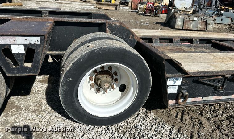 image for item EQ6593 2013 Kaufman lowboy equipment trailer