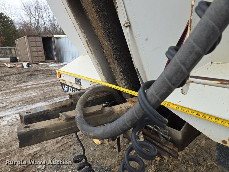 image for item EQ6595 1995 Hilbilt  end dump trailer