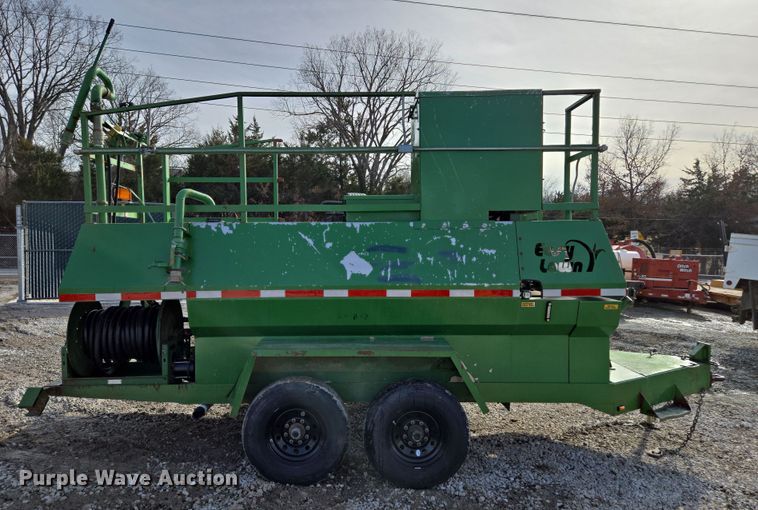 image for item EQ6597 2004 Easy Lawn  hydroseeder