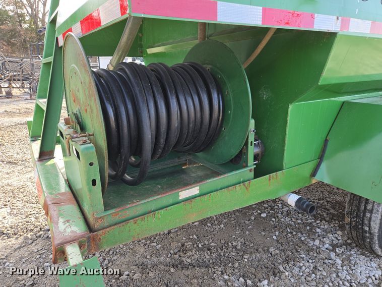 image for item EQ6597 2004 Easy Lawn  hydroseeder