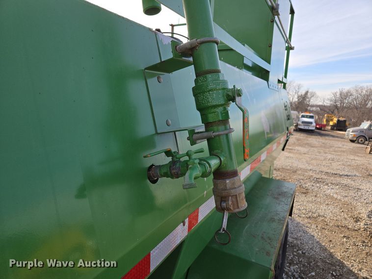 image for item EQ6597 2004 Easy Lawn  hydroseeder