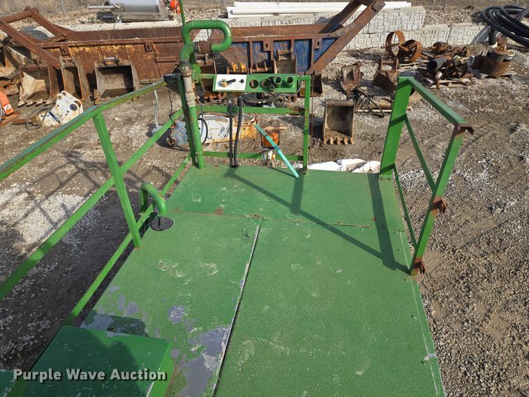 image for item EQ6597 2004 Easy Lawn  hydroseeder