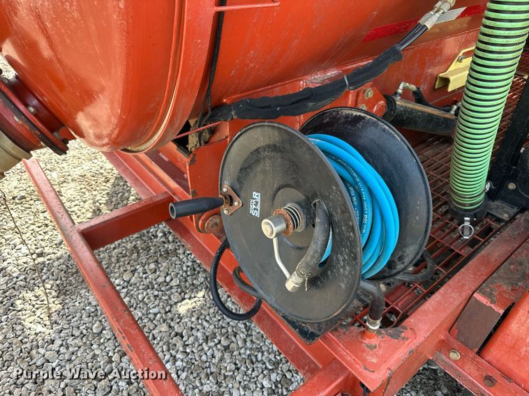 image for item EQ6600 2013 Ditch Witch FX30 vacuum excavator