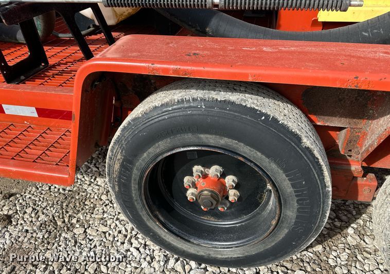 image for item EQ6600 2013 Ditch Witch FX30 vacuum excavator