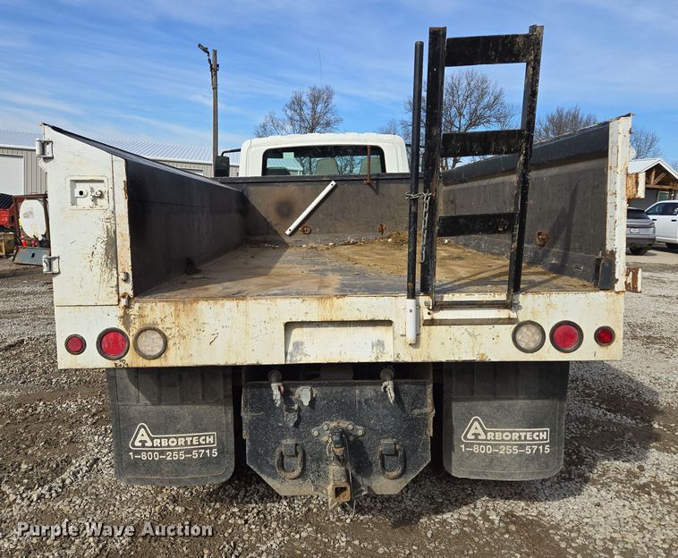 image for item EQ6602 2002 International  4300 DT466 dump truck